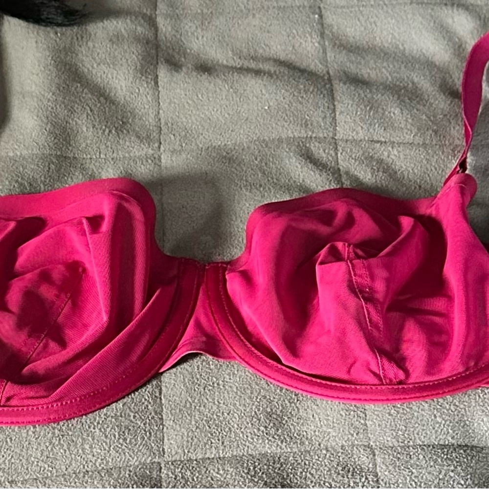 Bright Pink Underwired Bra with Molded Cups and Adjustable Straps